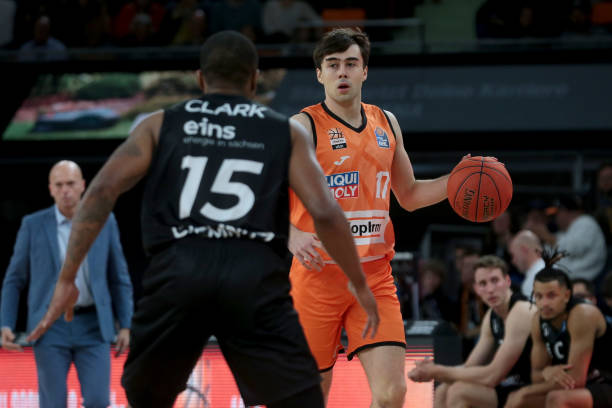 英超一直以 英超一直以